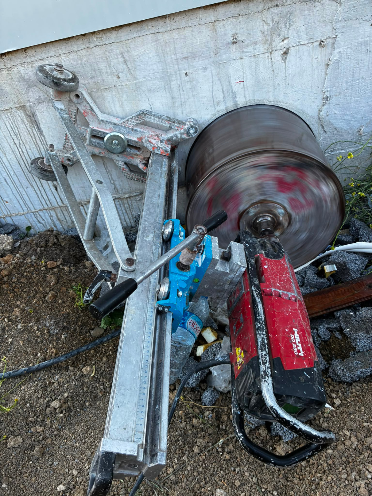 Hilti DD 250 ile betonarme perdede yatay karot delimi